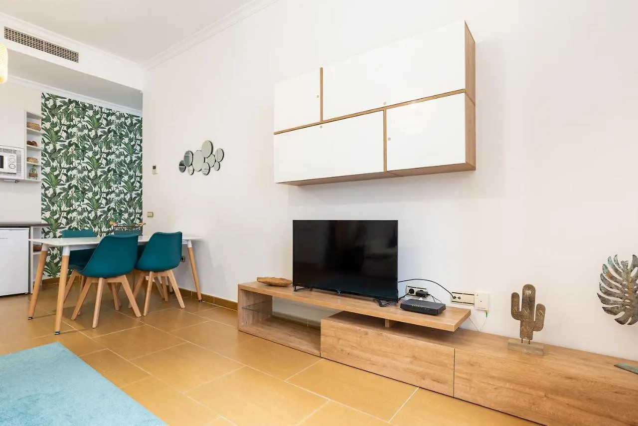 Dobo Malaga Puerto Apartment 0*,